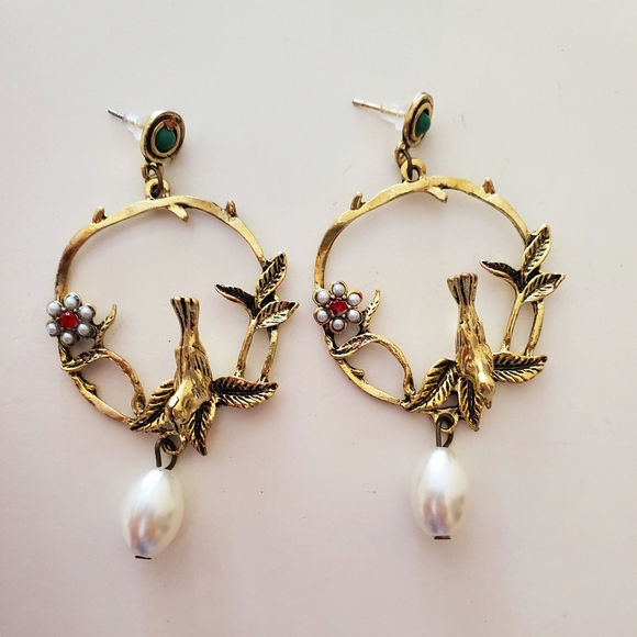 1 Left! Antique Branch Bird Pearl Unique Earrings - Picture 4 of 4
